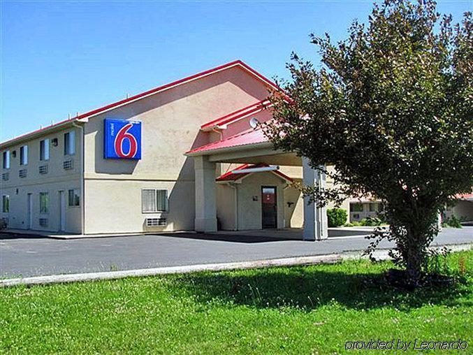 Motel 6-Gilman, Il Εξωτερικό φωτογραφία