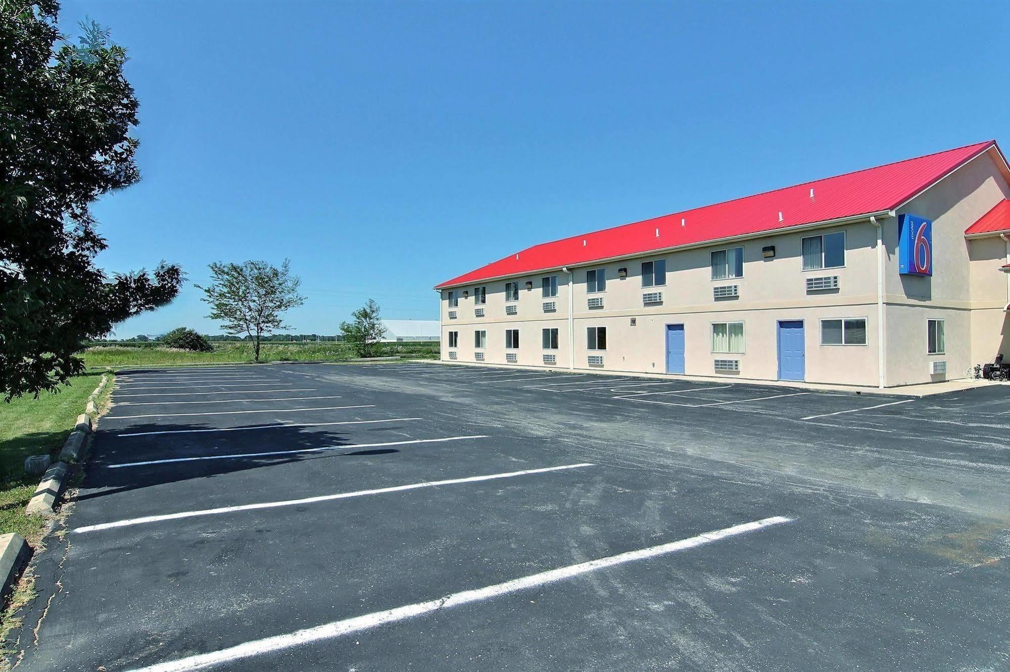 Motel 6-Gilman, Il Εξωτερικό φωτογραφία